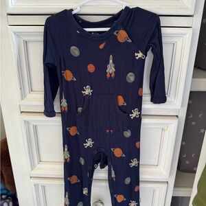 Kyte BABY Dark Blue space Astronaut and Rocket Footie